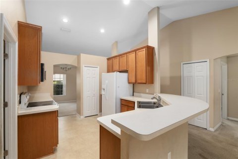 House in Ocala, Florida 4 bedrooms, 178.28 sq.m. № 1442210 - photo 15