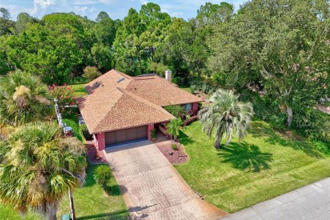 House in Palm Coast, Florida 3 bedrooms, 184.6 sq.m. № 1885179 - photo 4