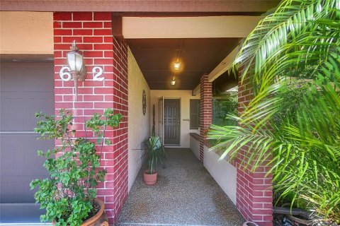 House in Palm Coast, Florida 3 bedrooms, 184.6 sq.m. № 1885179 - photo 8