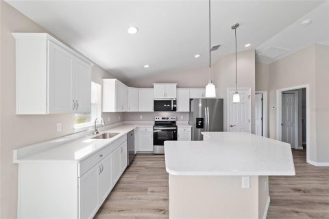 Villa ou maison à vendre à Citrus Springs, Floride: 3 chambres, 144.65 m2 № 2124915 - photo 7