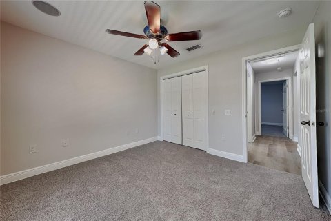 Villa ou maison à vendre à Zephyrhills, Floride: 3 chambres, 122.45 m2 № 2339269 - photo 13
