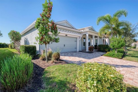 Villa ou maison à vendre à Sarasota, Floride: 2 chambres, 213.49 m2 № 2423705 - photo 6