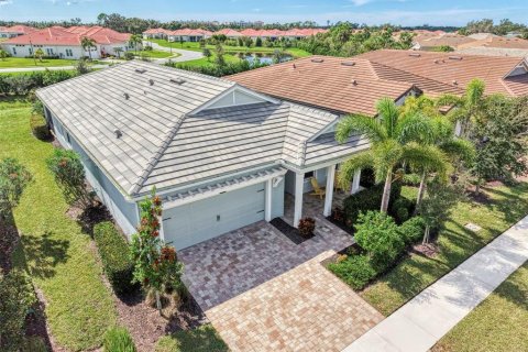 Villa ou maison à vendre à Sarasota, Floride: 2 chambres, 213.49 m2 № 2423705 - photo 5