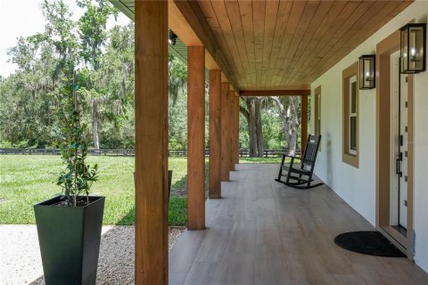 Casa en venta en Ocala, Florida, 4 dormitorios, 240.62 m2 № 2221358 - foto 2