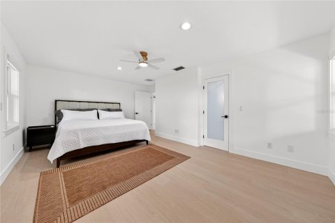Casa en venta en Ocala, Florida, 4 dormitorios, 240.62 m2 № 2221358 - foto 30