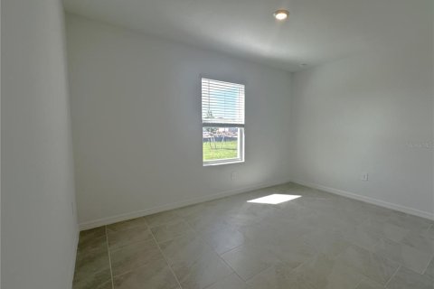 Casa en alquiler en Punta Gorda, Florida, 6 dormitorios, 228.82 m2 № 2198365 - foto 9