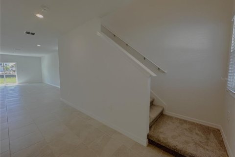 Casa en alquiler en Punta Gorda, Florida, 6 dormitorios, 228.82 m2 № 2198365 - foto 12