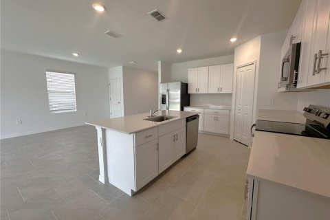 Casa en alquiler en Punta Gorda, Florida, 6 dormitorios, 228.82 m2 № 2198365 - foto 6