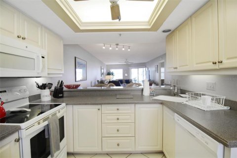 Condominio en alquiler en Sarasota, Florida, 1 dormitorio, 89.09 m2 № 1086447 - foto 9