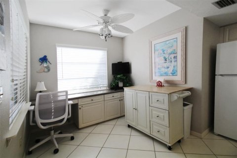 Condo in Sarasota, Florida, 1 bedroom  № 1086447 - photo 6