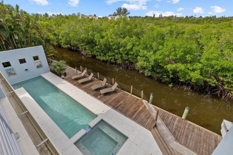 Casa en venta en Longboat Key, Florida, 4 dormitorios, 285.95 m2 № 1547490 - foto 3