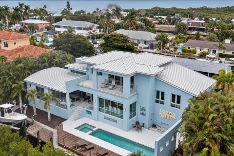 Casa en venta en Longboat Key, Florida, 4 dormitorios, 285.95 m2 № 1547490 - foto 1