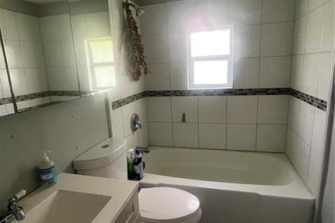 Villa ou maison à louer à Punta Gorda, Floride: 3 chambres, 98.1 m2 № 2403023 - photo 7