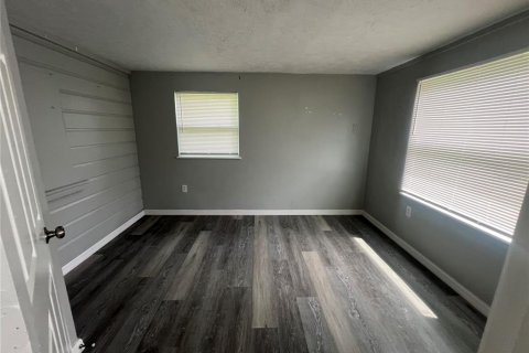 Villa ou maison à louer à Punta Gorda, Floride: 3 chambres, 98.1 m2 № 2403023 - photo 8