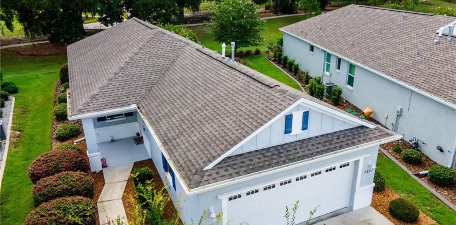 House in Ocala, Florida 3 bedrooms, 136.1 sq.m. № 1837741