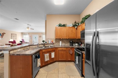 Villa ou maison à vendre à Brooksville, Floride: 4 chambres, 149.02 m2 № 2236054 - photo 16
