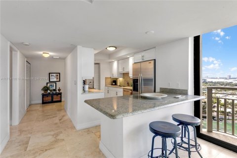 Condominio en venta en Riviera Beach, Florida, 2 dormitorios, 138.24 m2 № 2038626 - foto 20