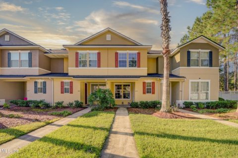 Condo in Orange Park, Florida, 3 bedrooms  № 806922 - photo 1