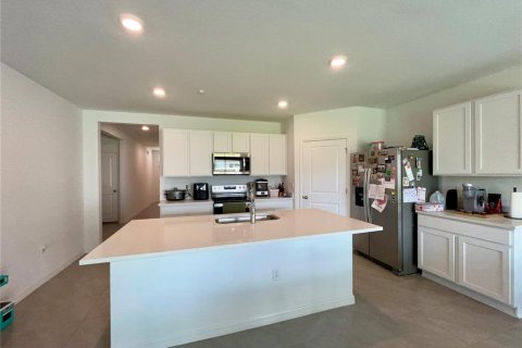Casa en alquiler en Plant City, Florida, 4 dormitorios, 171.5 m2 № 1906861 - foto 8