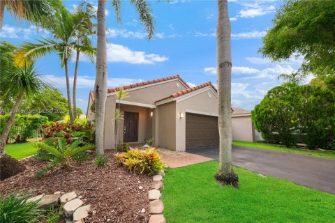 House in Weston, Florida 3 bedrooms, 143.26 sq.m. № 1995021 - photo 14