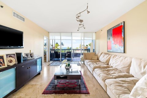 Condo in Sunny Isles Beach, Florida, 3 bedrooms № 2181464 - photo 16
