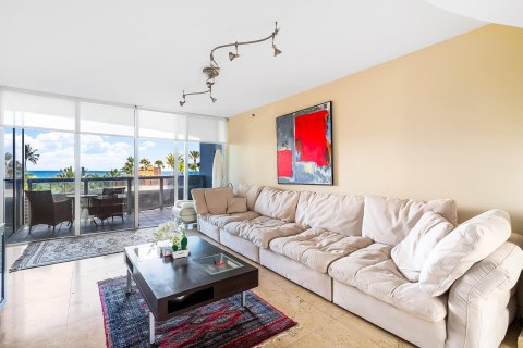 Condo in Sunny Isles Beach, Florida, 3 bedrooms № 2181464 - photo 17