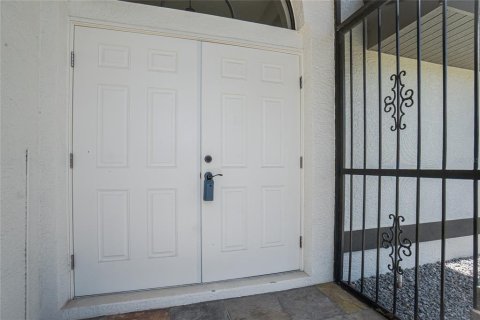 House in Port Charlotte, Florida 3 bedrooms, 191.47 sq.m. № 1877224 - photo 3