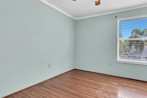Villa ou maison à louer à Palm Harbor, Floride: 4 chambres, 202.99 m2 № 1833329 - photo 18