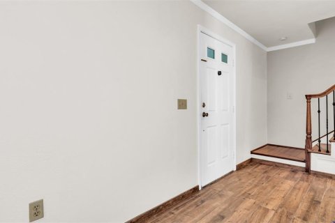Villa ou maison à louer à Palm Harbor, Floride: 4 chambres, 202.99 m2 № 1833329 - photo 4