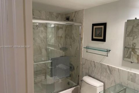 Снять в аренду кондоминиум в Майами-Бич, Флорида 2 спальни, 98.85м2, № 2081310 - фото 5