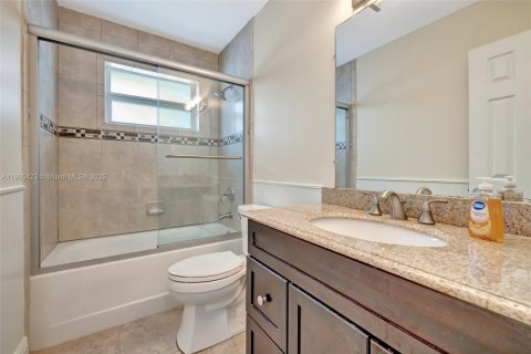 Villa ou maison à louer à Fort Lauderdale, Floride: 3 chambres, 136.85 m2 № 1956174 - photo 27