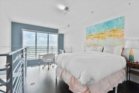 Condo in Miami, Florida, 1 bedroom № 1963051 - photo 10