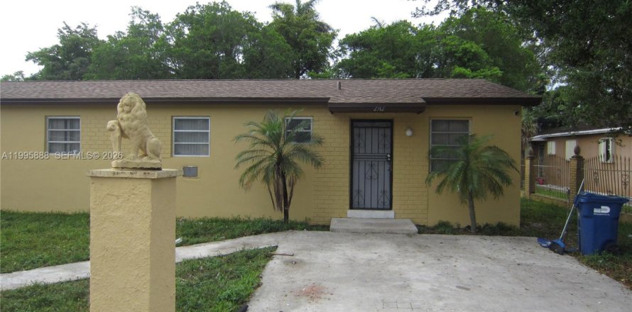 Casa en Miami Gardens, Florida 2 dormitorios, 75.25 m2 № 2058618