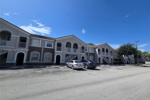 Condo in Homestead, Florida, 3 bedrooms  № 2399969
