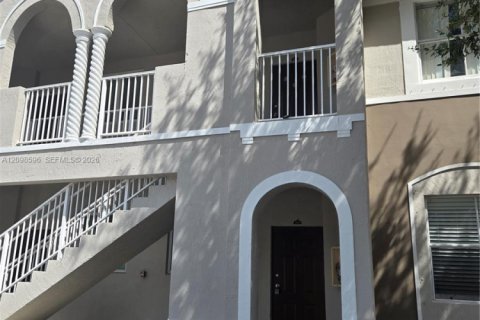 Condo in Homestead, Florida, 3 bedrooms № 2399969 - photo 2