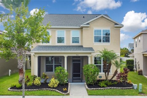 House in Groveland, Florida 4 bedrooms, 235.6 sq.m. № 1876109 - photo 1
