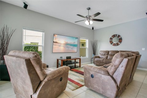 House in Groveland, Florida 4 bedrooms, 235.6 sq.m. № 1876109 - photo 7