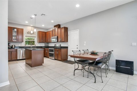 House in Groveland, Florida 4 bedrooms, 235.6 sq.m. № 1876109 - photo 10