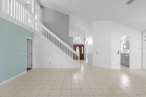 House in Orlando, Florida 3 bedrooms, 192.68 sq.m. № 1211442 - photo 13