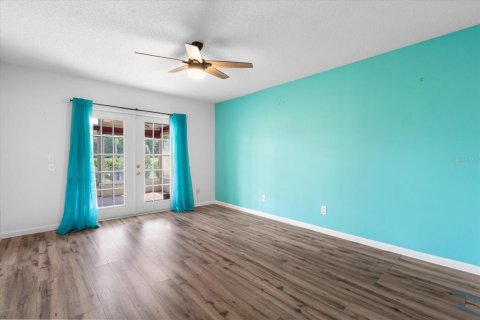 House in Orlando, Florida 3 bedrooms, 192.68 sq.m. № 1211442 - photo 15