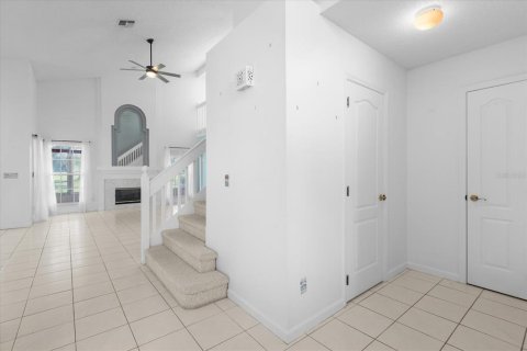 House in Orlando, Florida 3 bedrooms, 192.68 sq.m. № 1211442 - photo 9