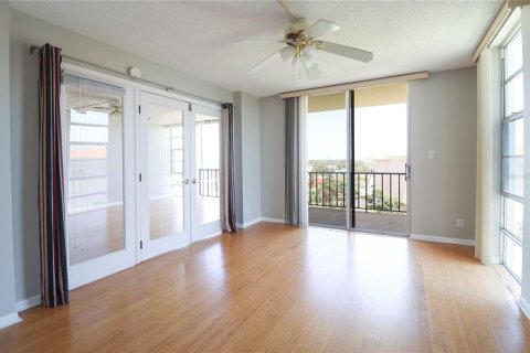 Copropriété à vendre à South Pasadena, Floride: 2 chambres, 120.77 m2 № 2117692 - photo 16