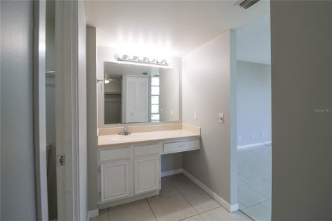 Copropriété à vendre à South Pasadena, Floride: 2 chambres, 120.77 m2 № 2117692 - photo 23
