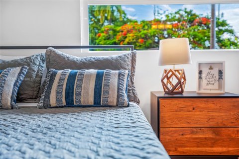 Casa en venta en Miami, Florida, 3 dormitorios № 2019086 - foto 22