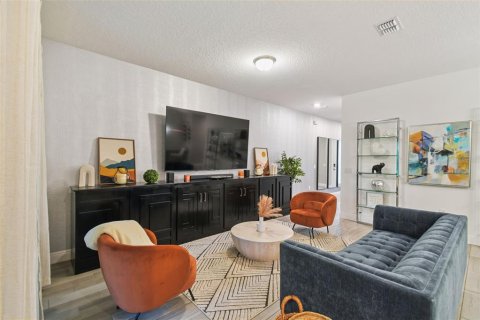 Townhouse in Winter Park, Florida 3 bedrooms, 214.42 sq.m. № 1885856 - photo 8