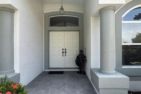 House in Port Charlotte, Florida 3 bedrooms, 176.51 sq.m. № 2230707 - photo 3