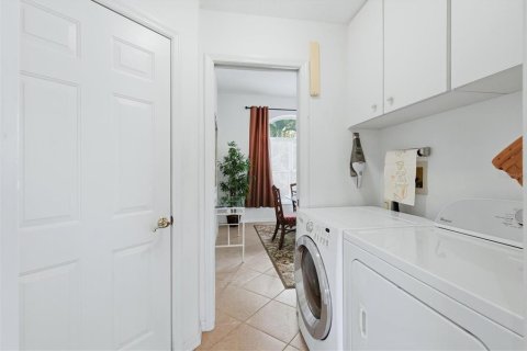 House in Port Charlotte, Florida 3 bedrooms, 176.51 sq.m. № 2230707 - photo 30