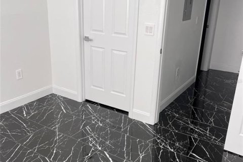 Copropriété à vendre à Tampa, Floride: 2 chambres, 99.68 m2 № 1542281 - photo 27