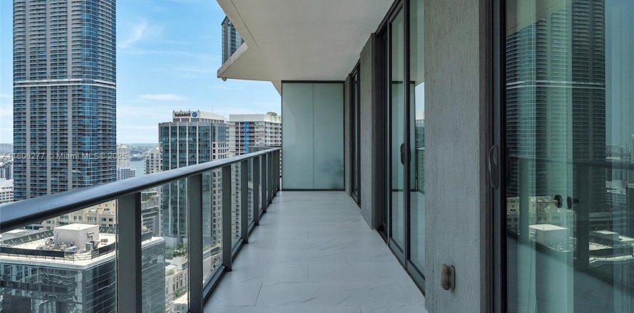 Condo à Miami, Floride, 2 chambres  № 1954241