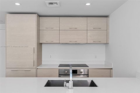 Copropriété à vendre à Miami, Floride: 2 chambres, 80.64 m2 № 1954241 - photo 10